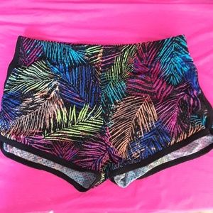 Colorful tropical printed shorts